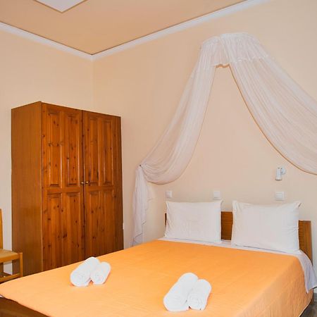 Villa Nikos Karamolegkos Kamari Екстер'єр фото