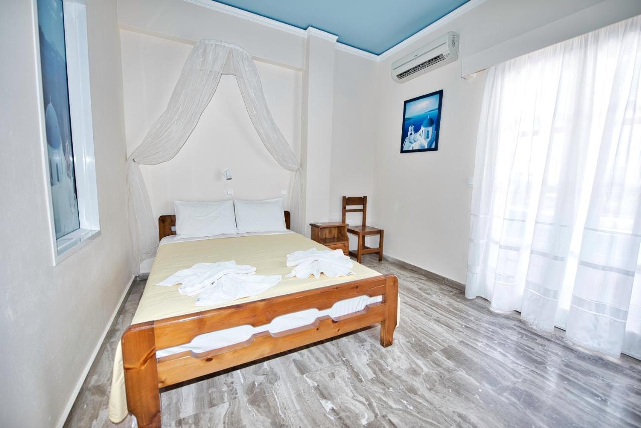 Villa Nikos Karamolegkos Kamari Екстер'єр фото